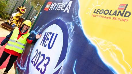 Der Freizeitpark Legoland Deutschland Resort Günzburg startet am 25. März 2023 mit zwei neuen Fahrgeschäften in die Saison. Parkchefin Manuela Stone freut sich.