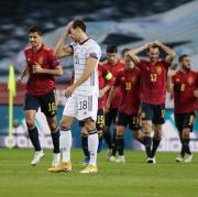 Die deutsche Nationalmannschaft hat in den Duellen mit Spanien nicht nur gute Erfahrung gemacht. Bei der WM in Katar treffen beide Teams in der Gruppe E aufeinander.