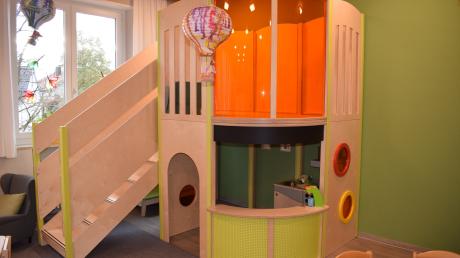 Für den Tödtenrieder Kindergarten wurden auch zwei Spielburgen angeschafft, die Kindern das Spielen auf zwei Ebenen ermöglichen.