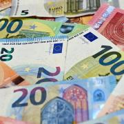Betrugsopfern im Landkreis Dillingen ist jetzt ein Schaden von mehr als 30.000 Euro entstanden. Unbekannte hatten sich Zugang zu ihren Konten verschafft. 