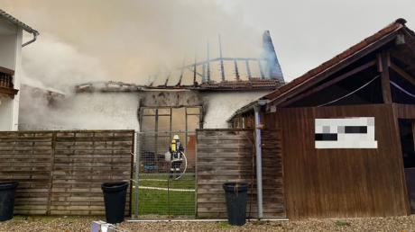 In einem landwirtschaftlichen Gebäude im Baarer Ortsteil Lechlingszell kam es am Dienstagnachmittag zu einem Brand.