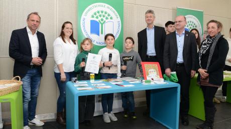 Die Schülerinnen und Schüler der Bachtal-Grundschule aus Syrgenstein präsentierten in München stolz ihr Konzept als "Umweltschule".