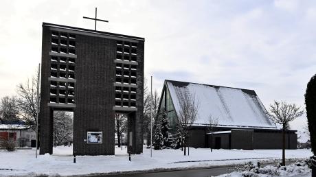 Wegen der markanten Form wird die Kirche St. Martin in Lagerlechfeld auch "Zelt Gottes" genannt.