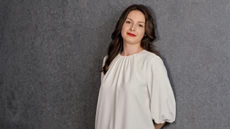 Die Mezzosopranistin Ekaterina Aleksandrova ist neues Ensemblemitglied des Staatstheaters Augsburg.
