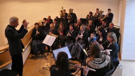 Die Musikkapelle Ellgau unter der Leitung von Manfred Braun hat sich für ihr 100. Jubiläum ein umfangreiches Programm vorgenommen.