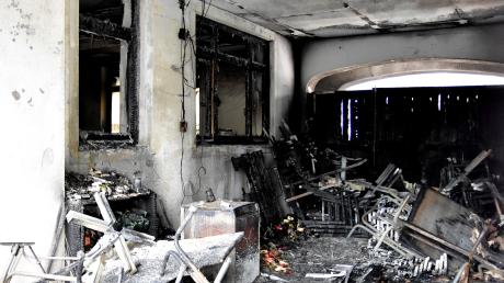 Ein Bild der Verwüstung bietet der Lagerraum, in dem das Feuer ausgebrochen ist.