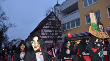 In Illertissen fand der erste Faschingsumzug des Jahres im Kreis Neu-Ulm statt.
