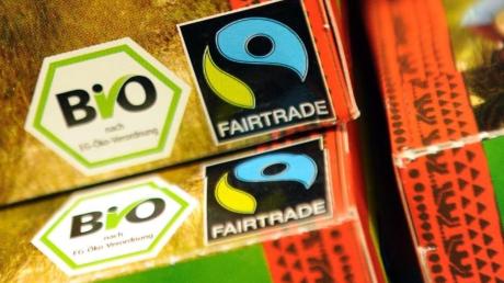 Produkte wie Tee oder Kaffee haben neben einem Biosiegel auch das Fairtrade-Label. Diese gibt es auch in der Stadt Senden.