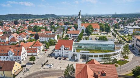Vor 875 Jahren wurde Vöhringen erstmals urkundlich erwähnt. Unter dem Leitsatz "Vom einstigen Dorf zur blühenden Stadt" feiert die Kommune dieses Jubiläum heuer ausgiebig.  