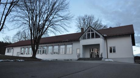 In Oberroth wird in Erwägung gezogen, höhere Belegungskosten für das Vereinsheim zu verlangen. Der Gemeinderat hat die Entscheidung allerdings vertagt. 
