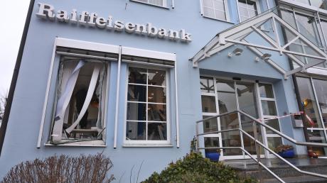 Kurz vor Weihnachten traf es eine Bankfiliale in Dietmannsried: Fälle von gesprengten Geldautomaten häufen sich in der Region.