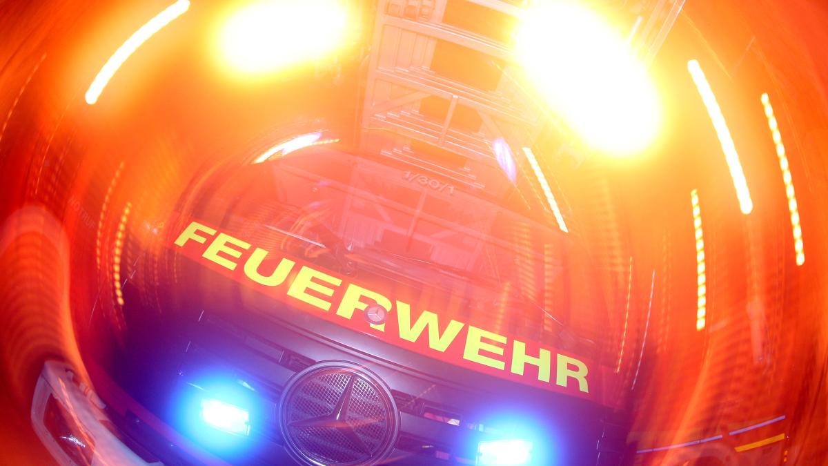 #Allmendingen: Großbrand bei Firma Burgmaier: 150 Feuerwehrleute im Einsatz