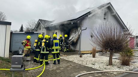 In Ludwigsmoos ist eine Sauna in Brand geraten. 