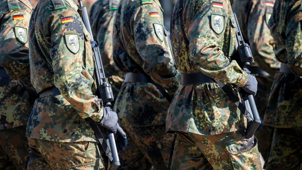 #Nur jeder dritte Deutsche hat Vertrauen in die Bundeswehr