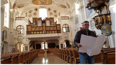 Dem Kirchenpfleger Karl Böck ist die Sanierung seiner Heimatkirche eine echte Herzensangelegenheit.