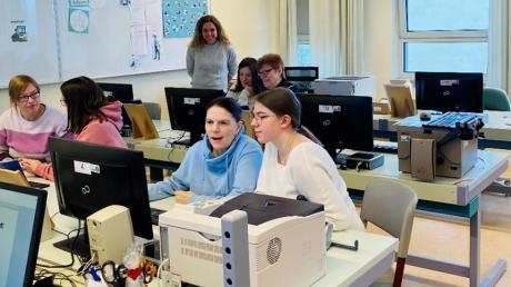 Die Schülerinnen und Schüler der Maurus-Gerle-Schule in Karlshuld konnten ihrer Kreativität beim Gestalten am PC freien Lauf lassen. 