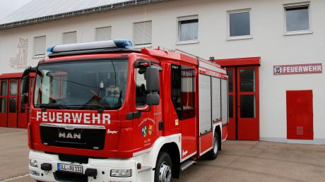Die Feuerwehr in Au bei Illertissen hat bereits ein Löschfahrzeug LF 10. Auch Bonstetten braucht an neues Feuerwehrfahrzeug.