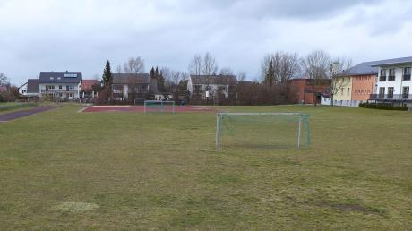 Die Sportanlagen der Nordendorfer Grundschule sind marode. In der jüngsten Gemeinderatssitzung wurde der Entwurf für eine Neugestaltung vorgestellt.