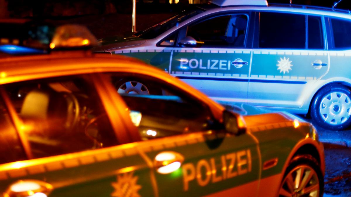 #Betrunkene 28-Jährige randaliert in Neu-Ulm und greift Polizisten an