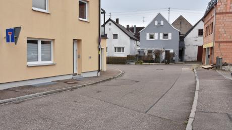 Die Nadlergasse in Monheim wird neu ausgebaut. Der Stadtrat hat nun die Pläne dafür beschlossen.