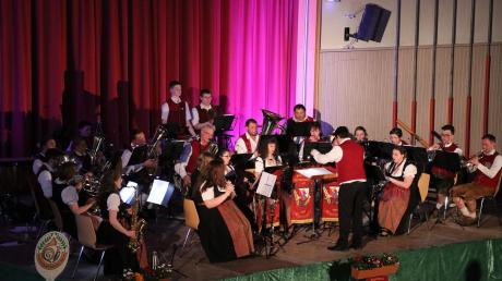Das Blasorchester Gessertshausen führte die Zuhörer in diesem Jahr in die musikalische Filmwelt.