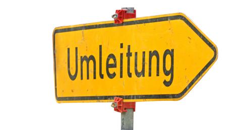 Jetzt geht die Sanierung der Ortsdurchfahrt Buttenwiesen weiter. Ab Montag, 17. April, haben die Verkehrsteilnehmer damit wieder Umleitungen in Kauf nehmen. 