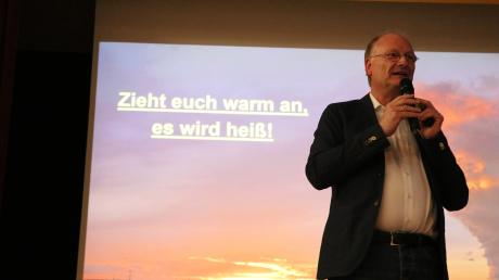 Meteorologe Sven Plöger bei seinem Vortrag in Illertissen.
