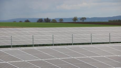 Auf dem Weg zur energieautarken Gemeinde plant Hainsfarth mehrere Solarfelder. 