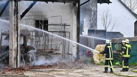 Ein Großaufgebot der Feuerwehr ist zu einem Brand in Scheuring ausgerückt.