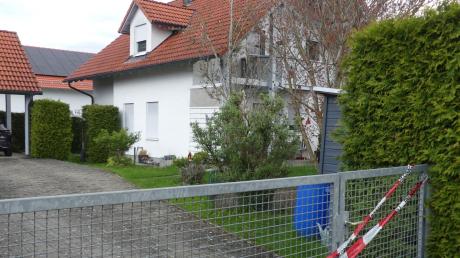 In diesem Haus in Altenstadt-Untereichen wurden der 70-Jährige und seine 55-jährige Ehefrau getötet. 