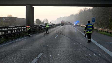 Im Oktober 2022 starb ein junger Mann bei einem Unfall auf der B28 zwischen Neu-Ulm und Senden, im April 2023 eine 69-Jährige. Beide Male waren Unfallbeteiligte mit hoher Geschwindigkeit unterwegs. 