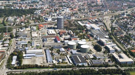 Die Stadt will für Grundstücke in Oberhausen und Rechts der Wertach Bäume kaufen. 