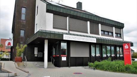 In Gerlenhofen ist ein Gesundheitszentrum entstanden. Zur Arztpraxis und der Apotheke ist in der Burgunderstraße 2 noch ein Pflegedienst dazu gekommen. 