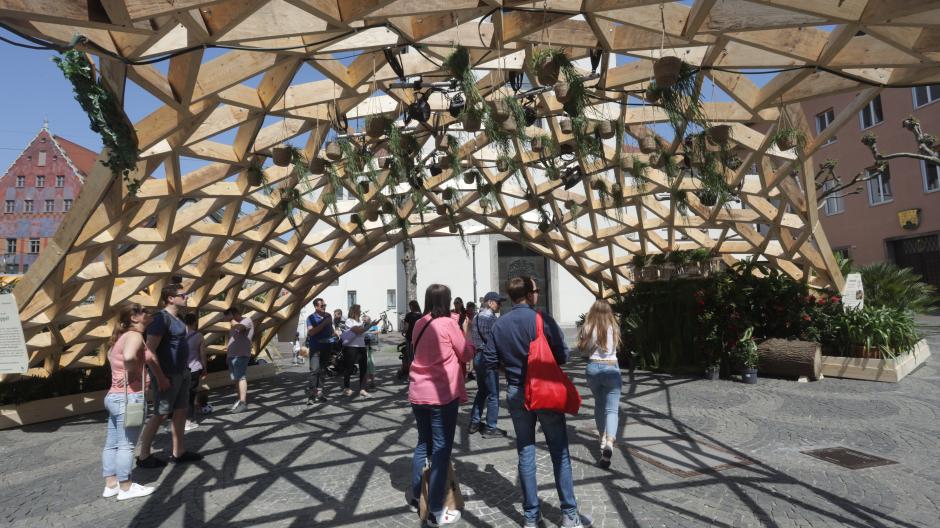 
Die "Urwaldkuppel" ist ein neuer temporärer Bau am Moritzplatz und Teil einer Kampagne.