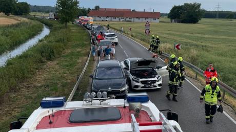 Nach einem Überholmanöver kam es am Dienstagabend auf der Staatsstraße zwischen Mühlhausen und Rehling zu einem Unfall.