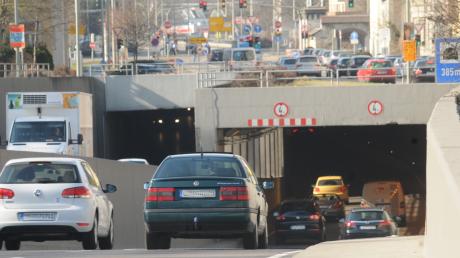 Die kurzfristige Sperrung des Westringtunnels hat zu längeren Staus und Ärger bei Verkehrsteilnehmern geführt.