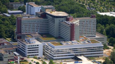 Schon länger ist die finanzielle Lage der Augsburger Krankenhäuser angespannt, Energiekosten und Inflation haben sie zusätzlich verschärft.