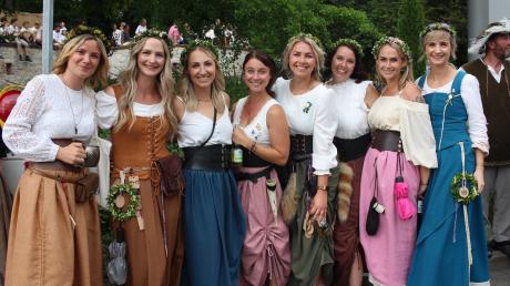 Neuburger Schloßfest Gewand
Neuburger Schloßfest Gewand Frauen
