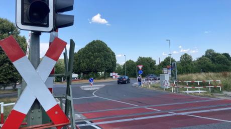 Ein Unfall am Bahnübergang in Gerlenhofen hatte nur einen Blechschaden zur Folge.