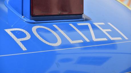 In Lutzingen wurde ein Verkehrsschild gestohlen. Die Polizei ermittelt. 
