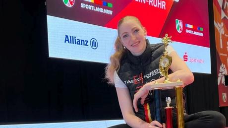 Emily Hörmann vom SV Raisting nach ihrem dritten Platz bei den „Finals“ in Düsseldorf.