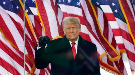 Donald Trump nahm am 6. Januar 2021 an einer Kundgebung vor dem Kapitol teil. Jetzt muss der frühere US-Präsident mit einer Anklage wegen seiner Rolle beim Sturm auf das Kapitol rechnen. 