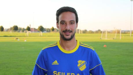 Der Spielertrainer des SV Holzkirchen: Philipp Buser.