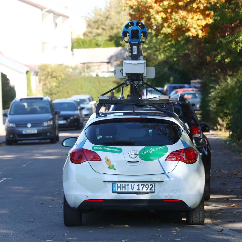 Symbolfoto - Google Maps - Streetview Kameraauto
Symbolbild - Symbol Foto - Bild - Symbolfoto - Google Maps - Street view Kamera Auto - Neu-Ulm
