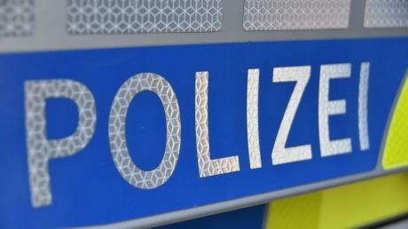 Die Polizei wurde zu einem Unfall in Zusmarshausen gerufen.