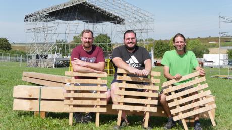 Michael Gugelfuß, Clemens Wieser und Bernd Matos hören zum Team hinter dem Obstwiesenfestival in Dornstadt.