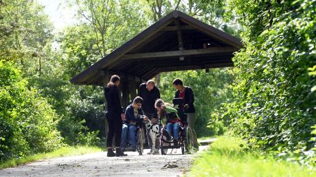 Die Audit-Gruppe des Landkreises hat mehrere Wanderwege auf ihre Tauglichkeit auch für das Befahren mit Rollstuhl oder Rollator getestet.