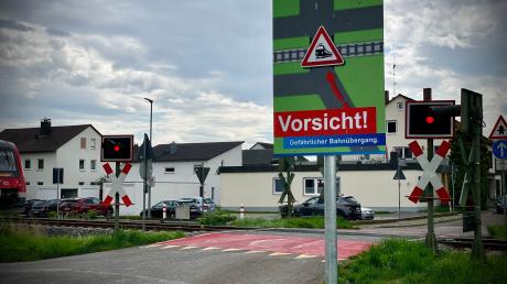 Der unbeschrankte Bahnübergang in Gerlenhofen könnte laut Bahn im Oktober geschlossen werden.
