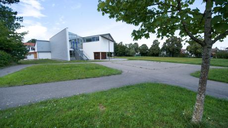 Auf dem Gelände der Grundschule Penzing ist nachgewiesen Platz für einen Kindergarten.