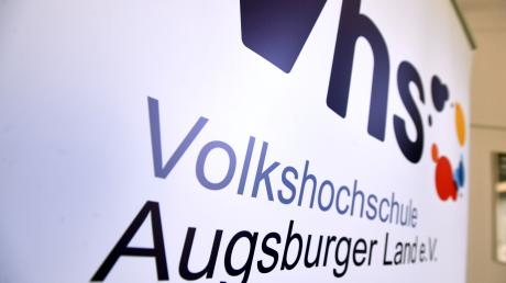 Zur Volkshochschule Augsburg Land gehören auch Räume in der Gersthofer Strasservilla. Es sind noch kurzfristig Kursangebote frei.